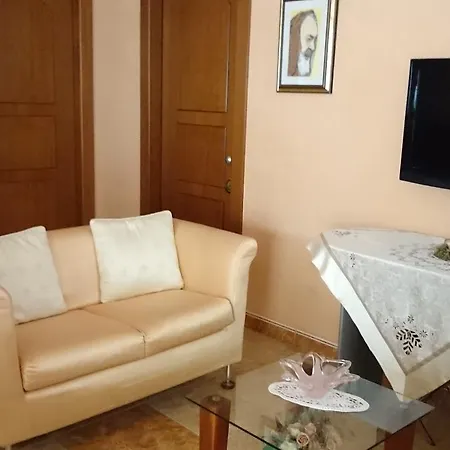 House 3*
